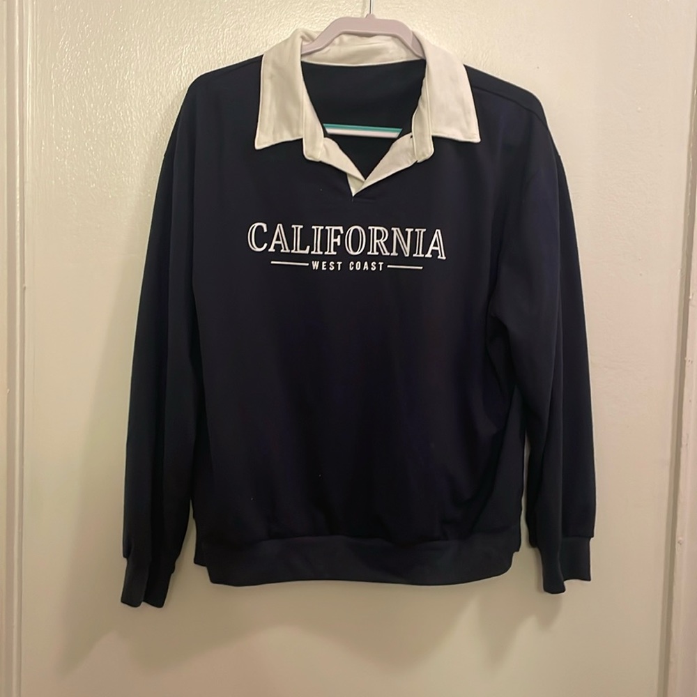 Sweatshirt
